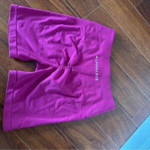 Alphalete Women's Vibrant Magenta Bike Shorts